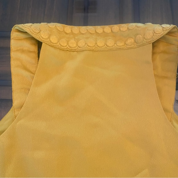Banana Republic Satin Embroidered Blouse Mustard Size XS - Picture 6 of 7